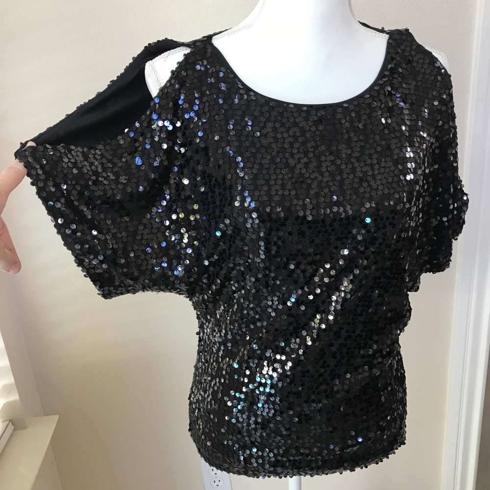 Adrianna Papell Sequin Cold Shoulder Top Sz S
